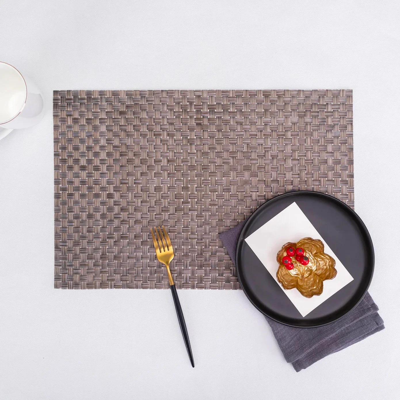 Karaca Home Baldwin 2-Piece American Placemat, 30x45cm, Copper - Image 5