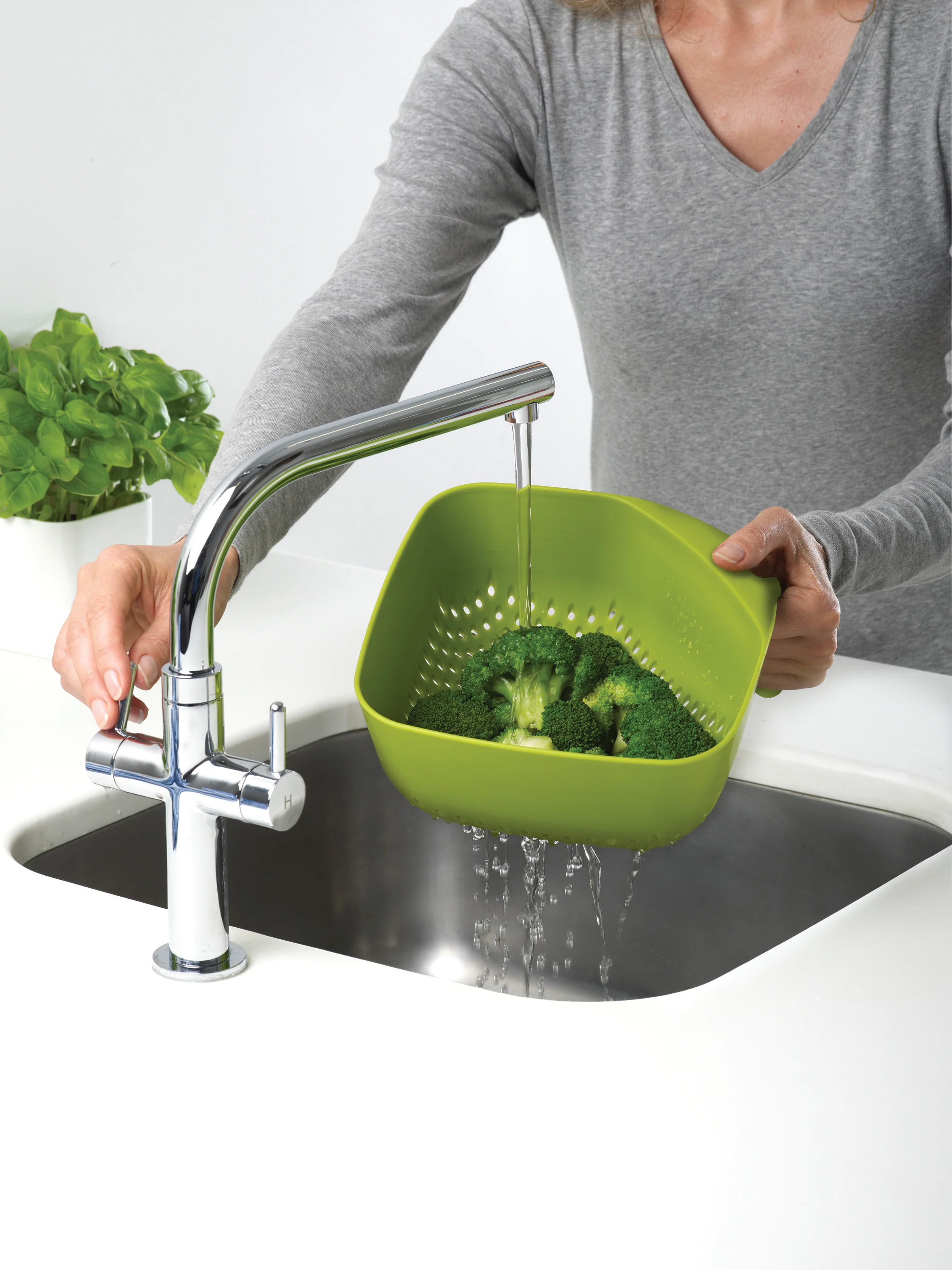 Joseph Joseph Square Colander, Green - Image 4