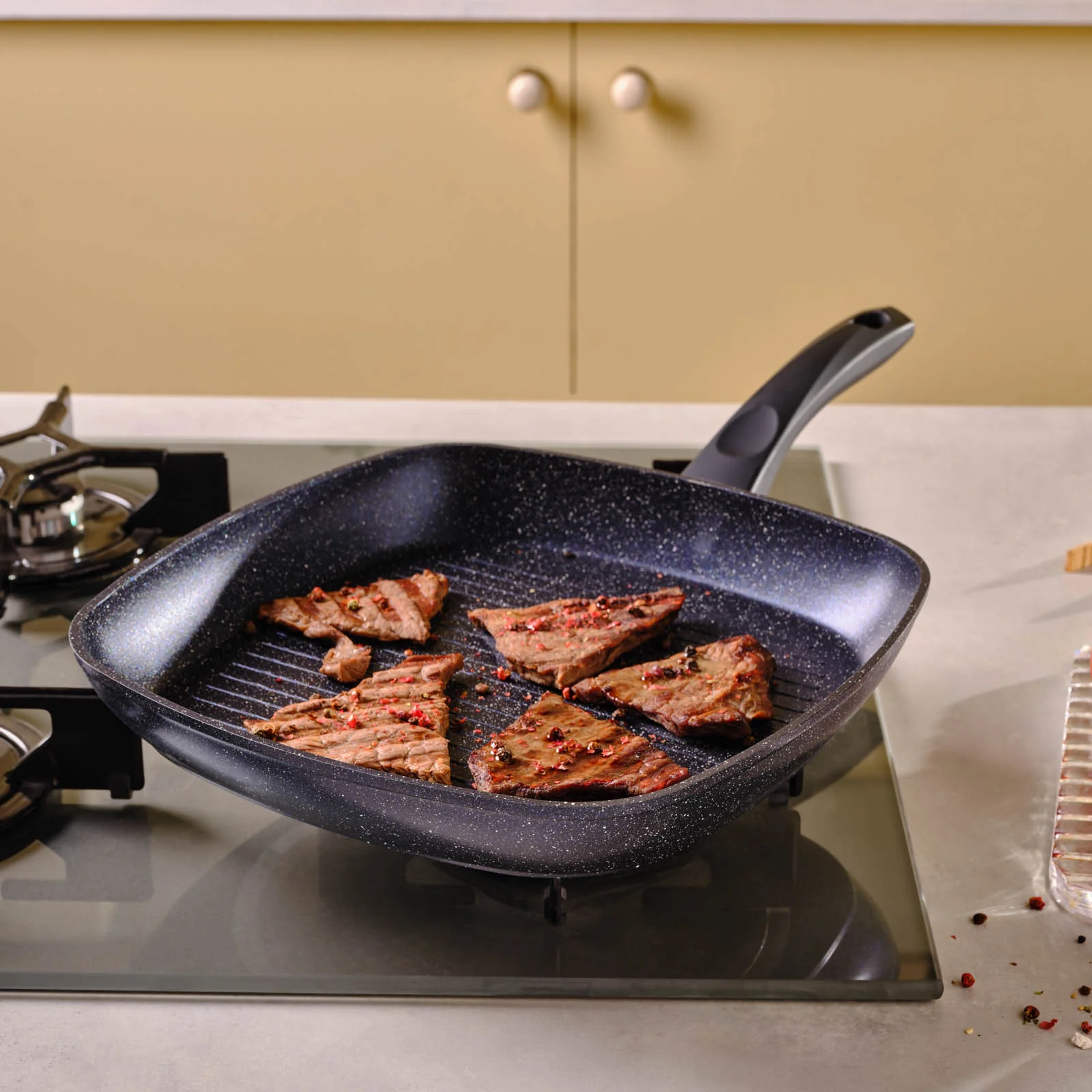 Karaca Aqua Granite Non-Stick Induction Grill Pan, 28cm, Blue - Image 4