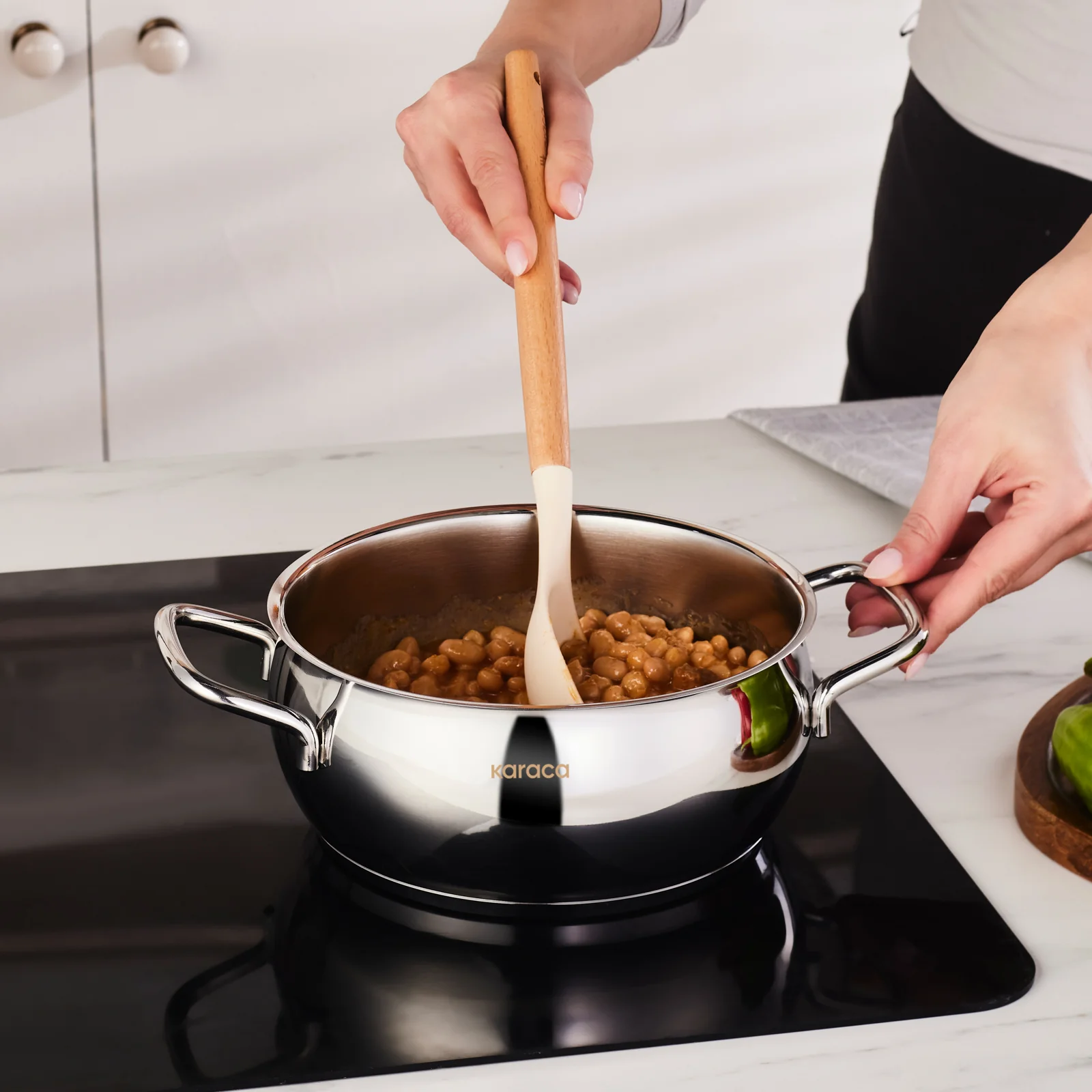 Karaca Emirgan Stainless Steel Stockpot with Lid, 18cm, Silver - Image 5