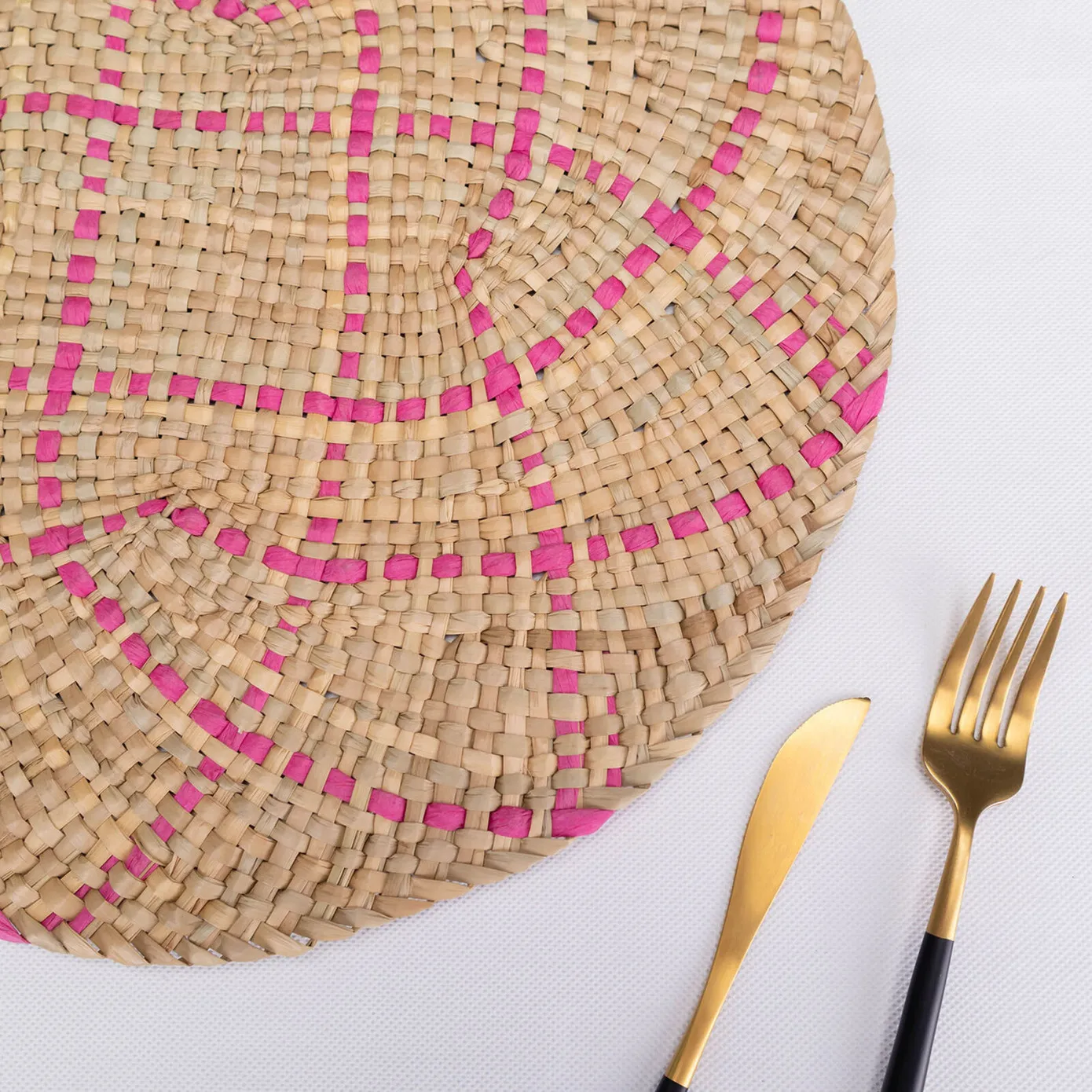 Karaca Home Wilton Placemat Set, 2 Piece, 38cm, Straw Pink - Image 5