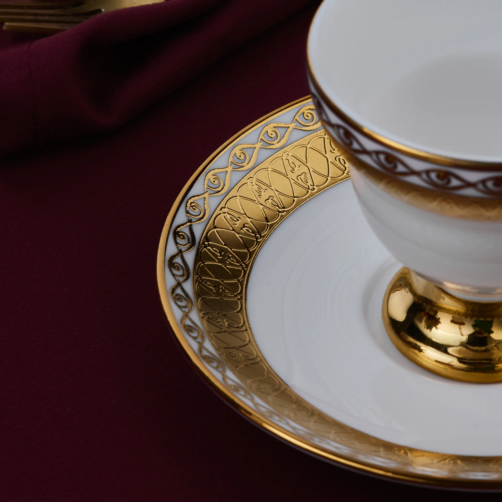 Karaca Hürrem Bone China 12-Piece Espresso Turkish Coffee Cup for 6 People, 90ml, White Gold - Image 6