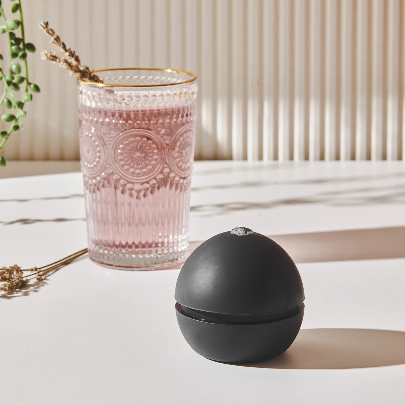 Karaca Moon Ice Cube Tray, Black - Image 2