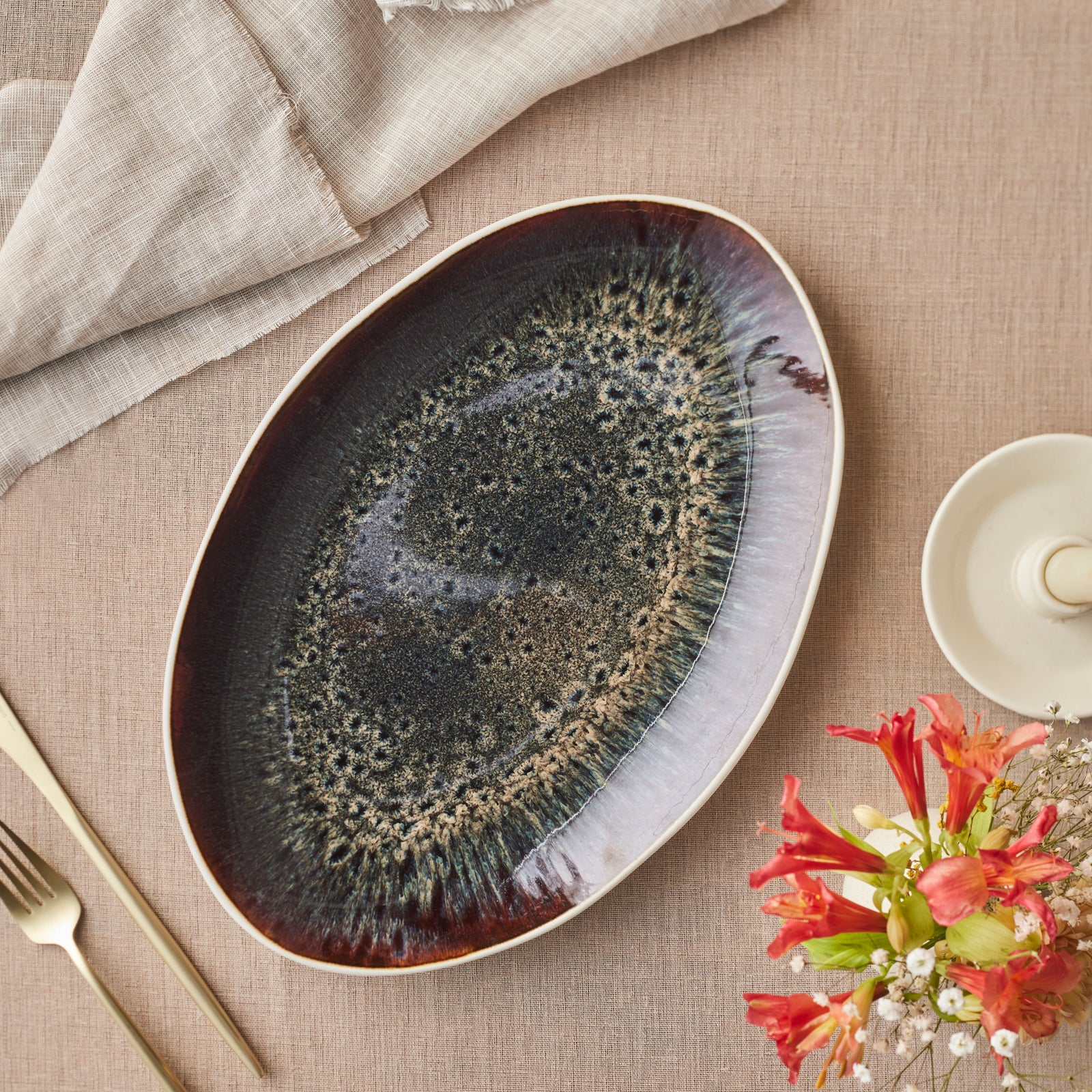 Karaca Earth Collection New Galactic Reactive Glaze Large Serving Platter, 36cm, White - Image 2