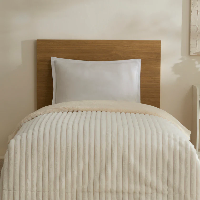 Karaca Stripe Sherpa Blanket, 150x200cm, Single, White - Image 5
