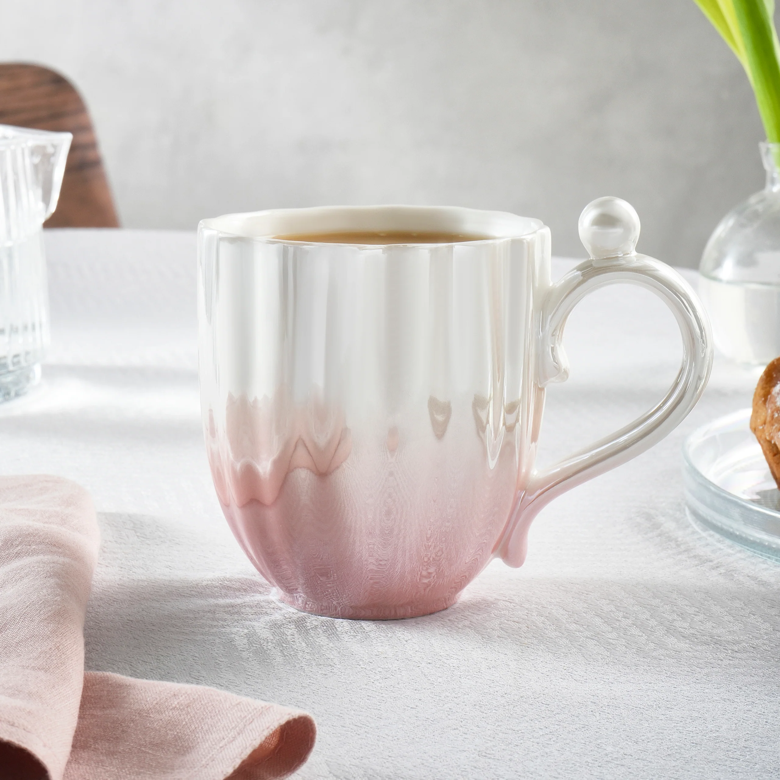 Karaca Shell Lustre Porcelain Mug, 380ml, Pink - Image 2