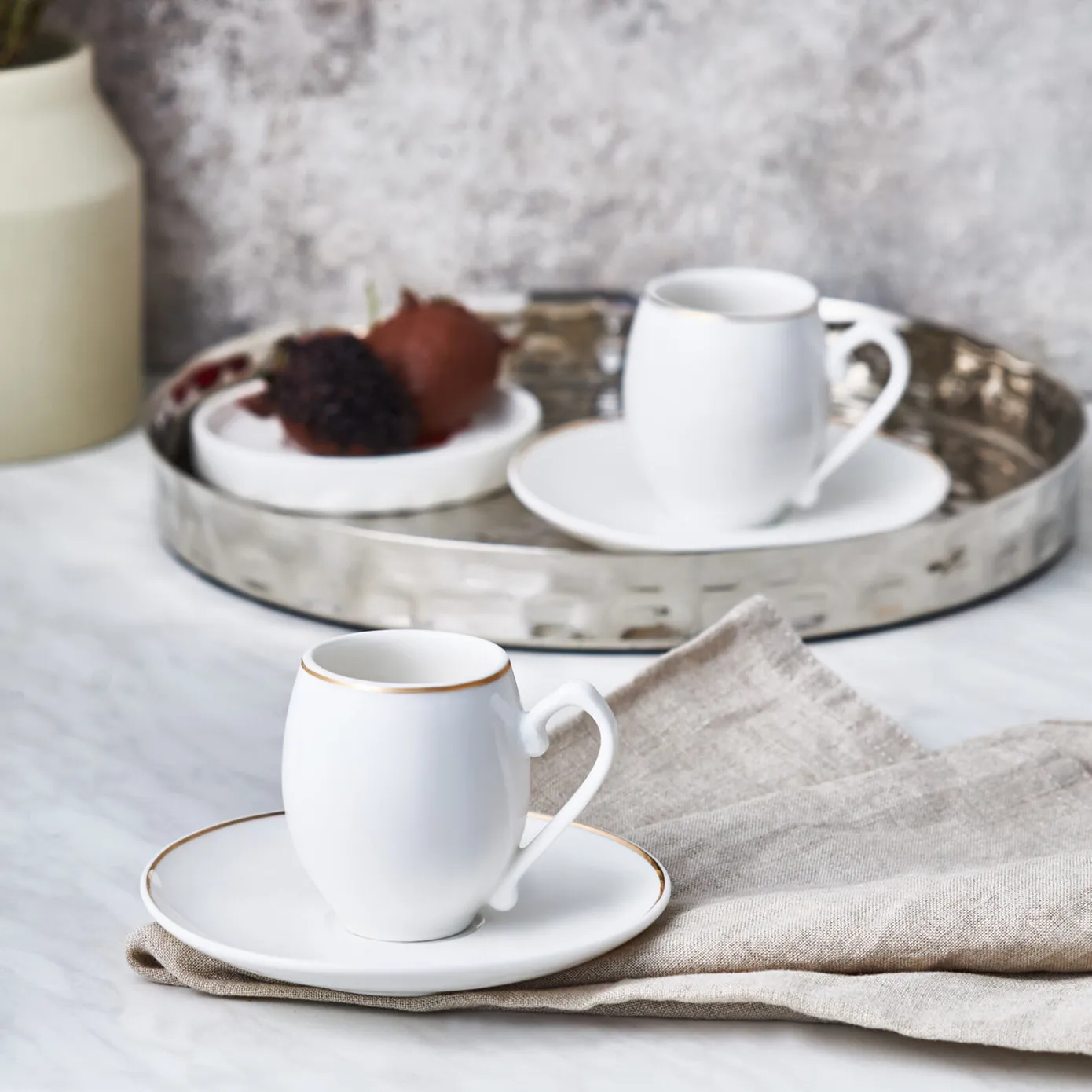 Karaca İznik 4 Piece Porcelain Espresso Turkish Coffee Cup Set for 2 People, 90ml, White Gold