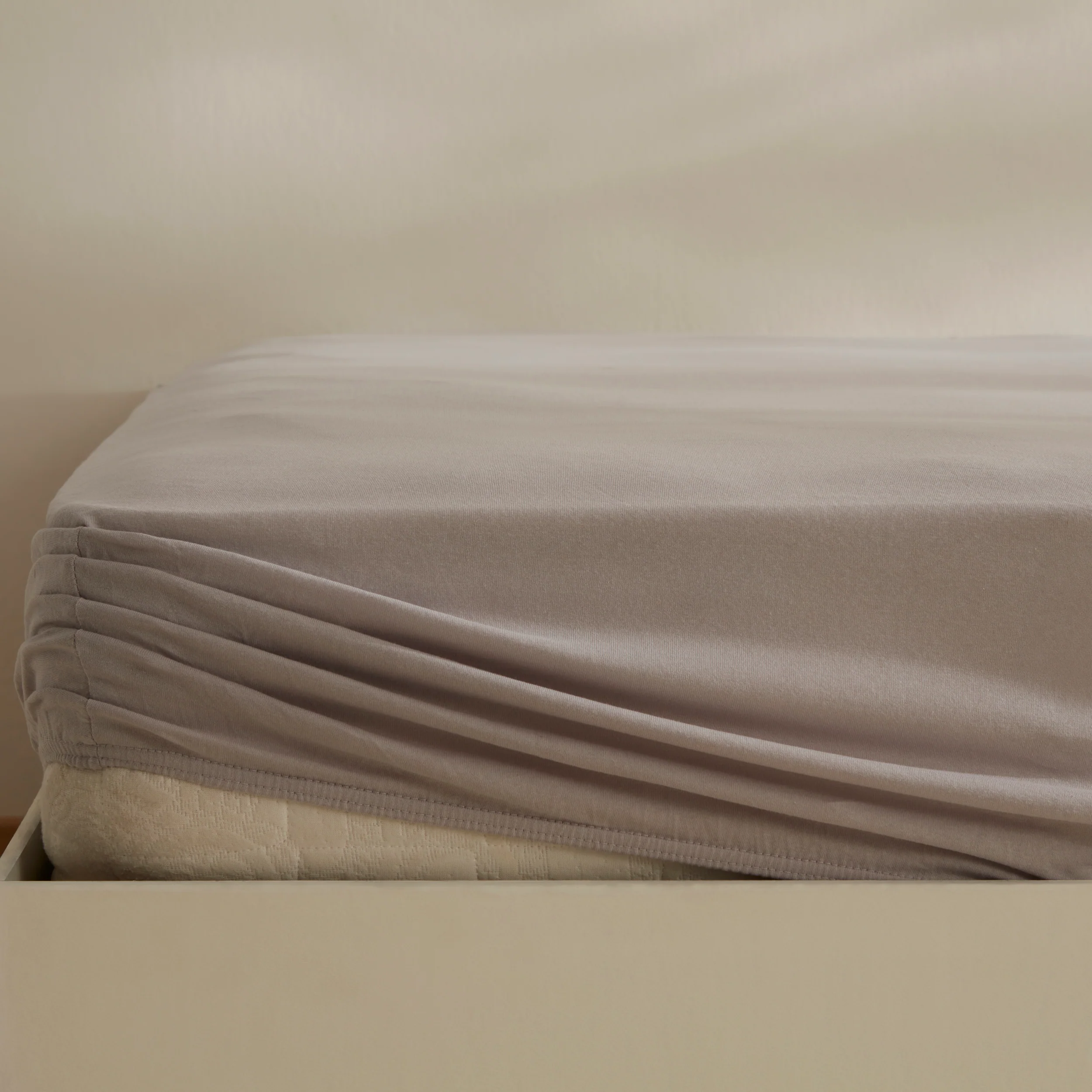 Karaca Home Jersey 100% Turkish Cotton Fitted Sheet, 120x200+30cm, Grey - Image 3