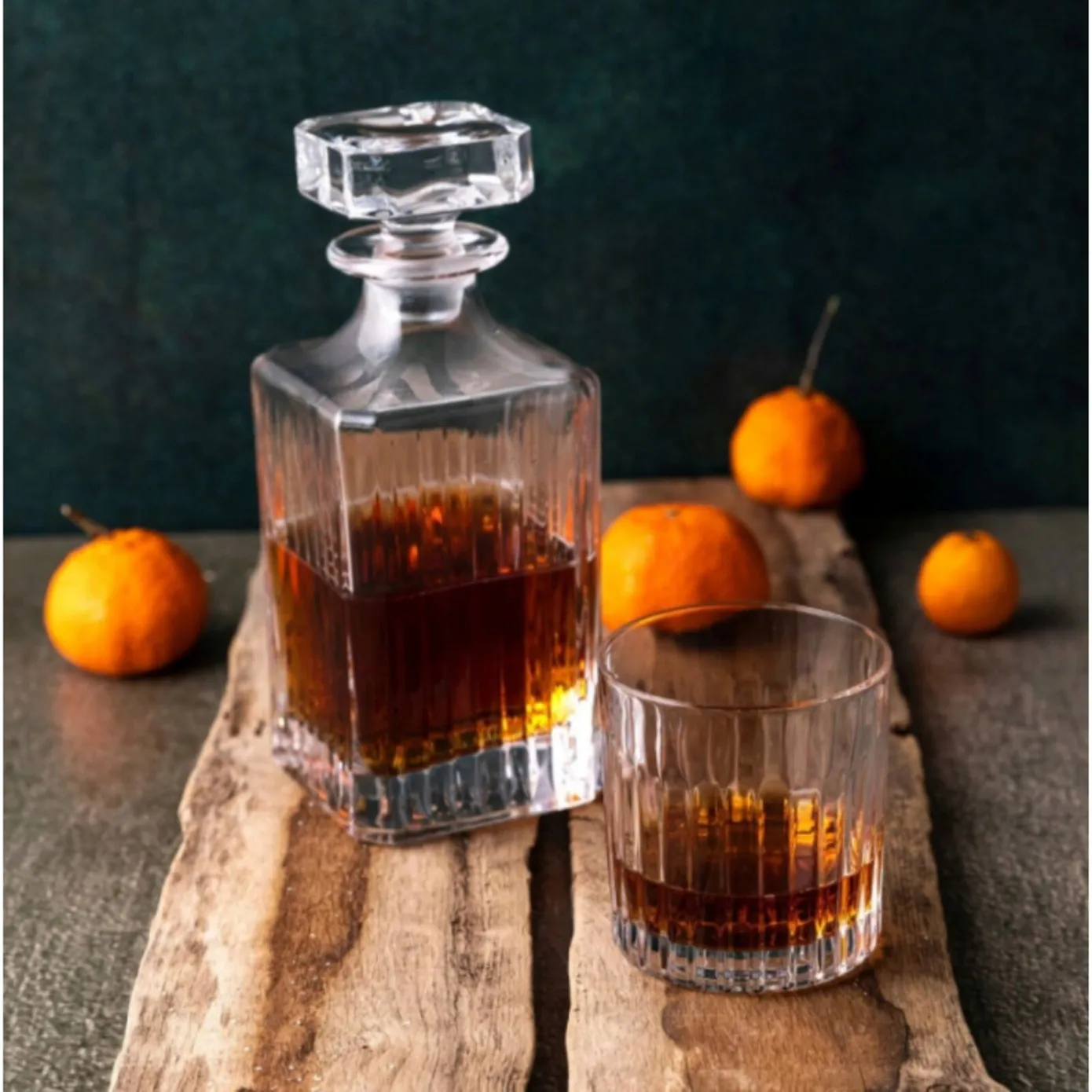 Rcr Timeless 7 Piece Glass Whiskey Glass Set with Whiskey Decanter, Clear - Image 3